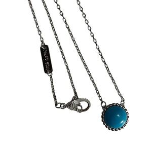 Beautiful Turquoise Silver Tone Necklace